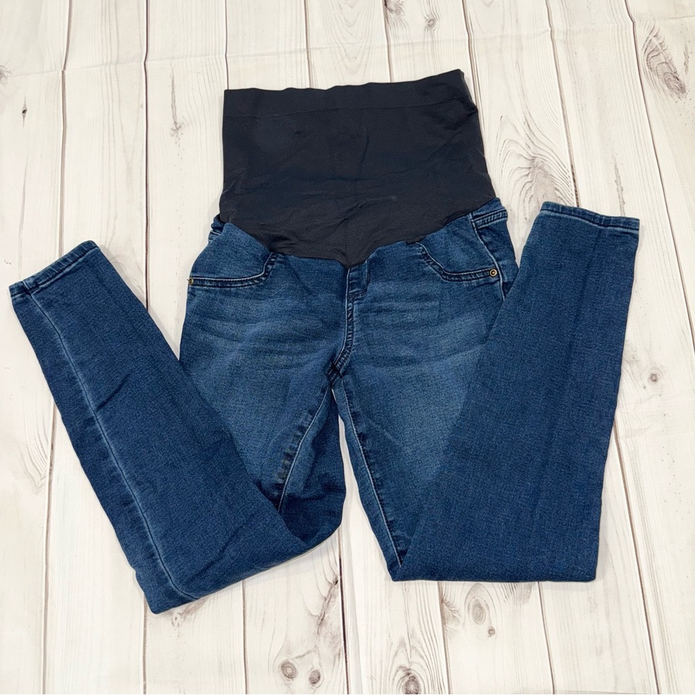 Women's Maternity Jeggings - Size 6